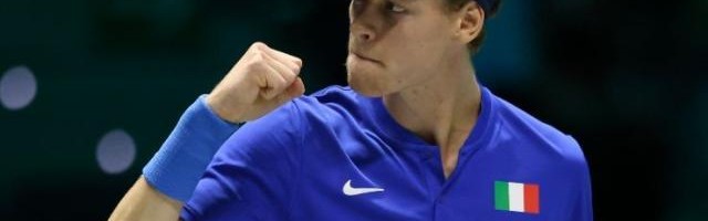 加拿大28-戴杯辛纳率意大利进八强 德约双线作战仍难救主