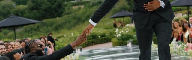 剪不断的友谊！斯马特大婚塔图姆布朗出席