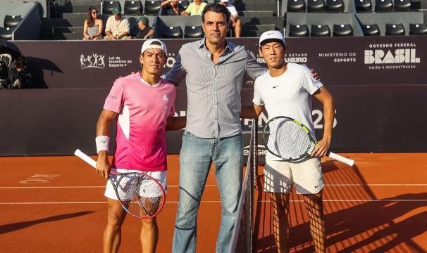 张奔斗：前青少年世界第一曾俊欣终于重返百强